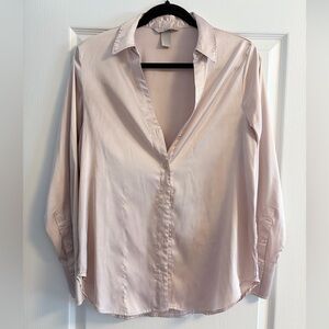 H&M Women's Light Pink Satin Blouse